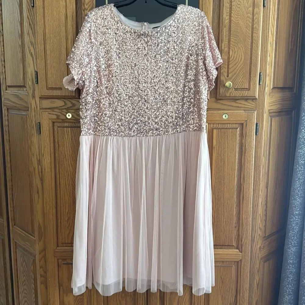 Marina Women’s Dusty Pink Short Sleeve Sequined Tulle Dress - Picture 2 of 8